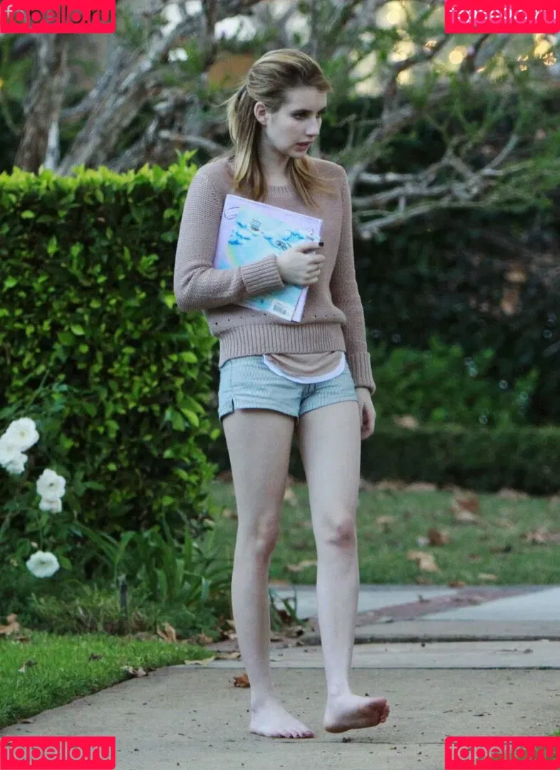 Emma Roberts / emmalee1996 / emmaroberts Onlyfans Photo Gallery 