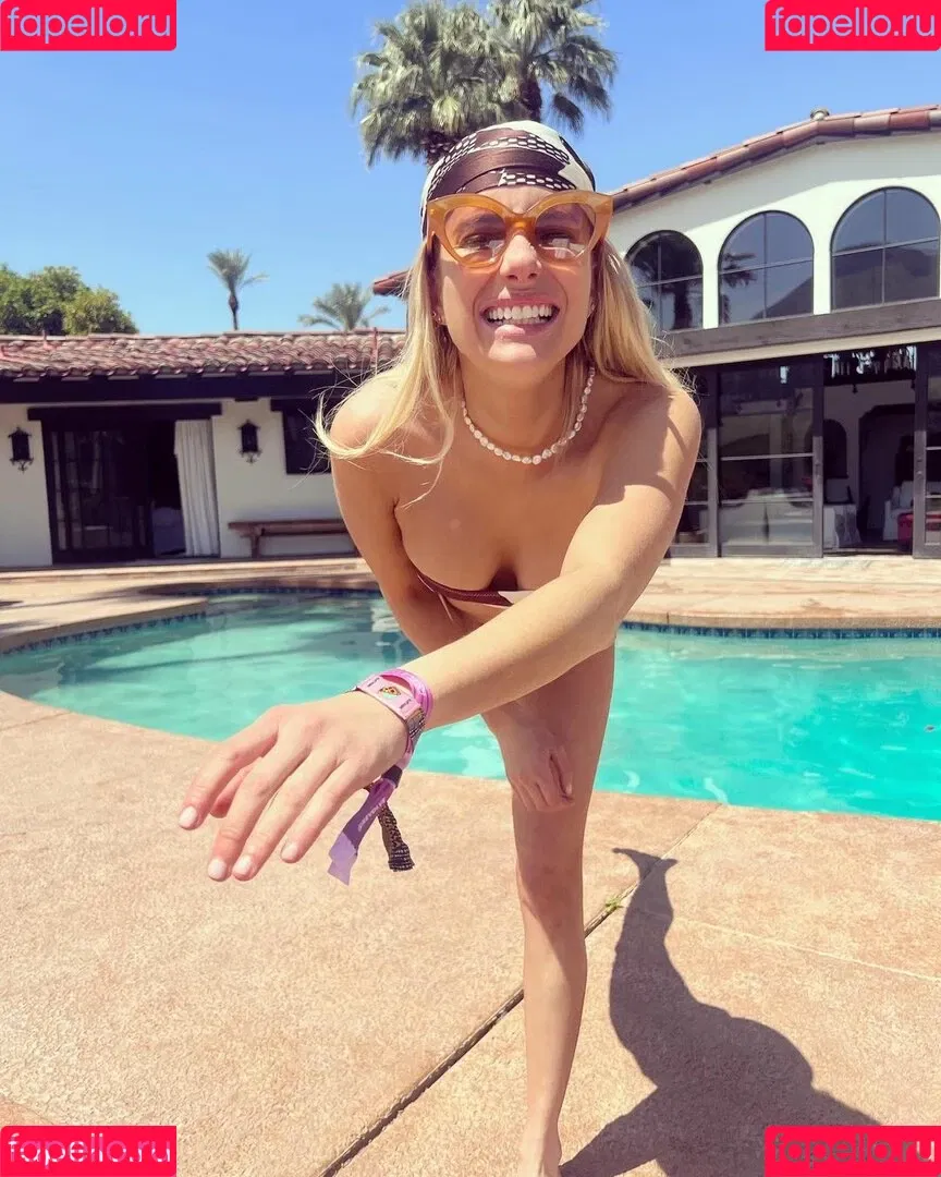 Emma Roberts / emmalee1996 / emmaroberts Onlyfans Photo Gallery 
