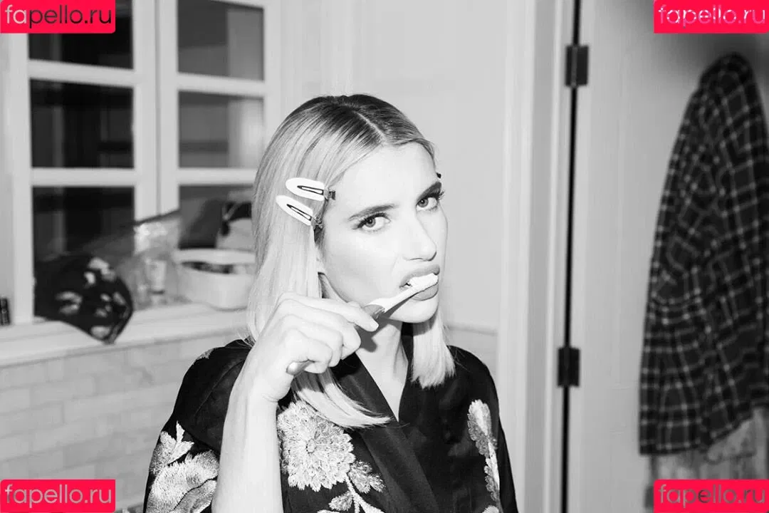 Emma Roberts / emmalee1996 / emmaroberts Onlyfans Photo Gallery 