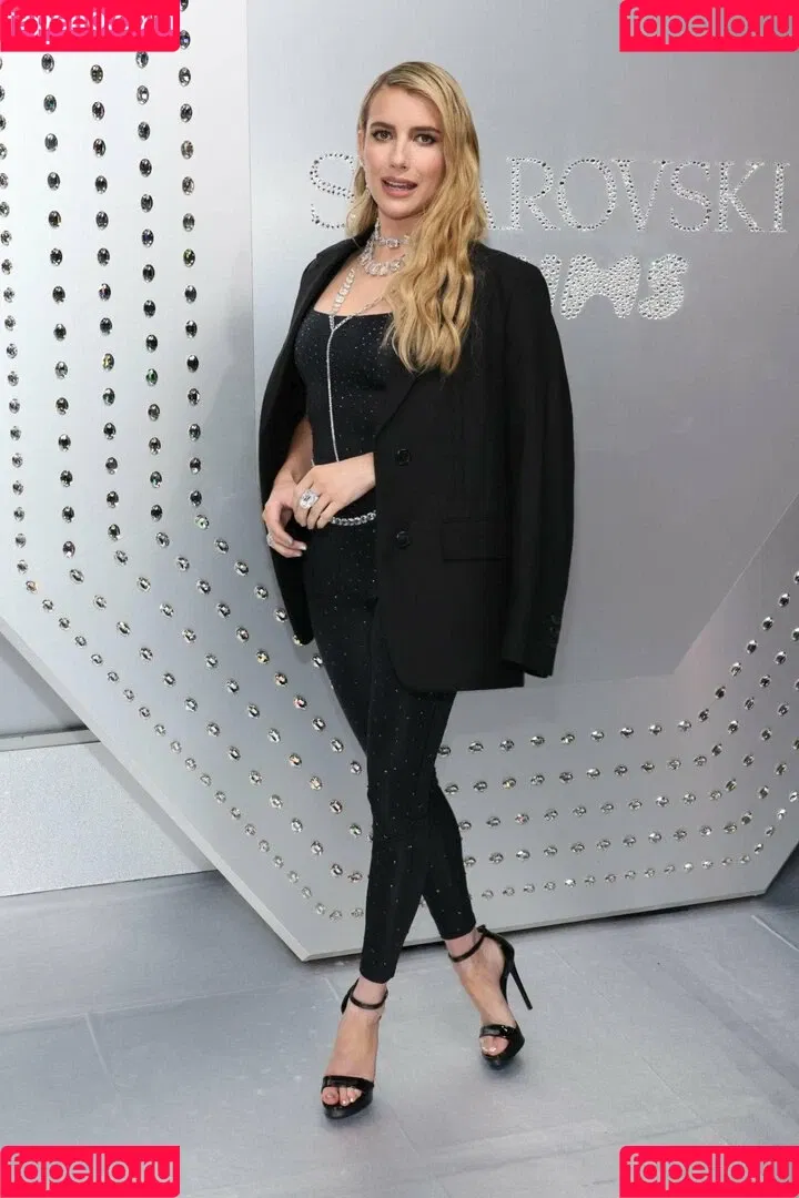 Emma Roberts / emmalee1996 / emmaroberts Onlyfans Photo Gallery 