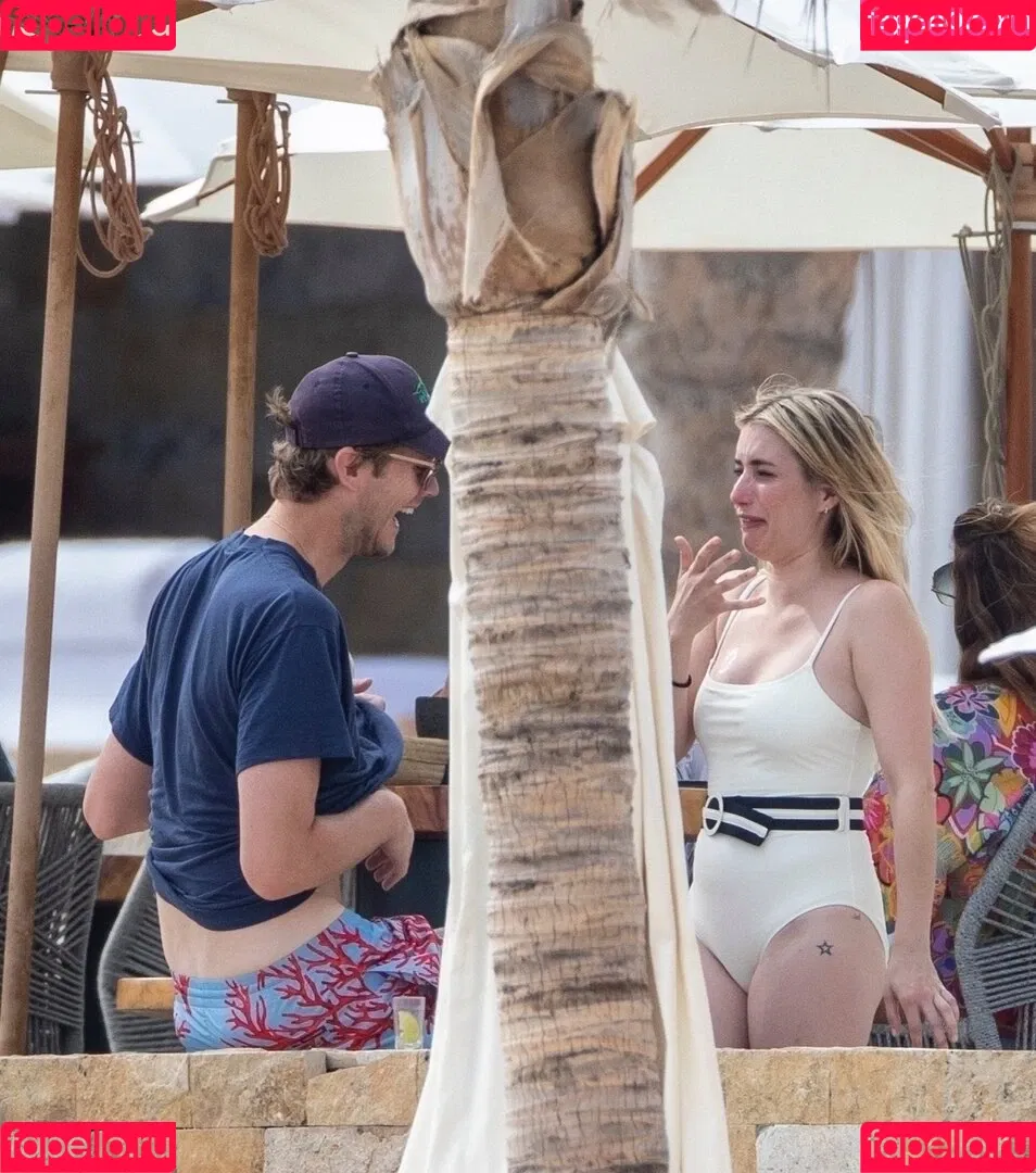 Emma Roberts / emmalee1996 / emmaroberts Onlyfans Photo Gallery 