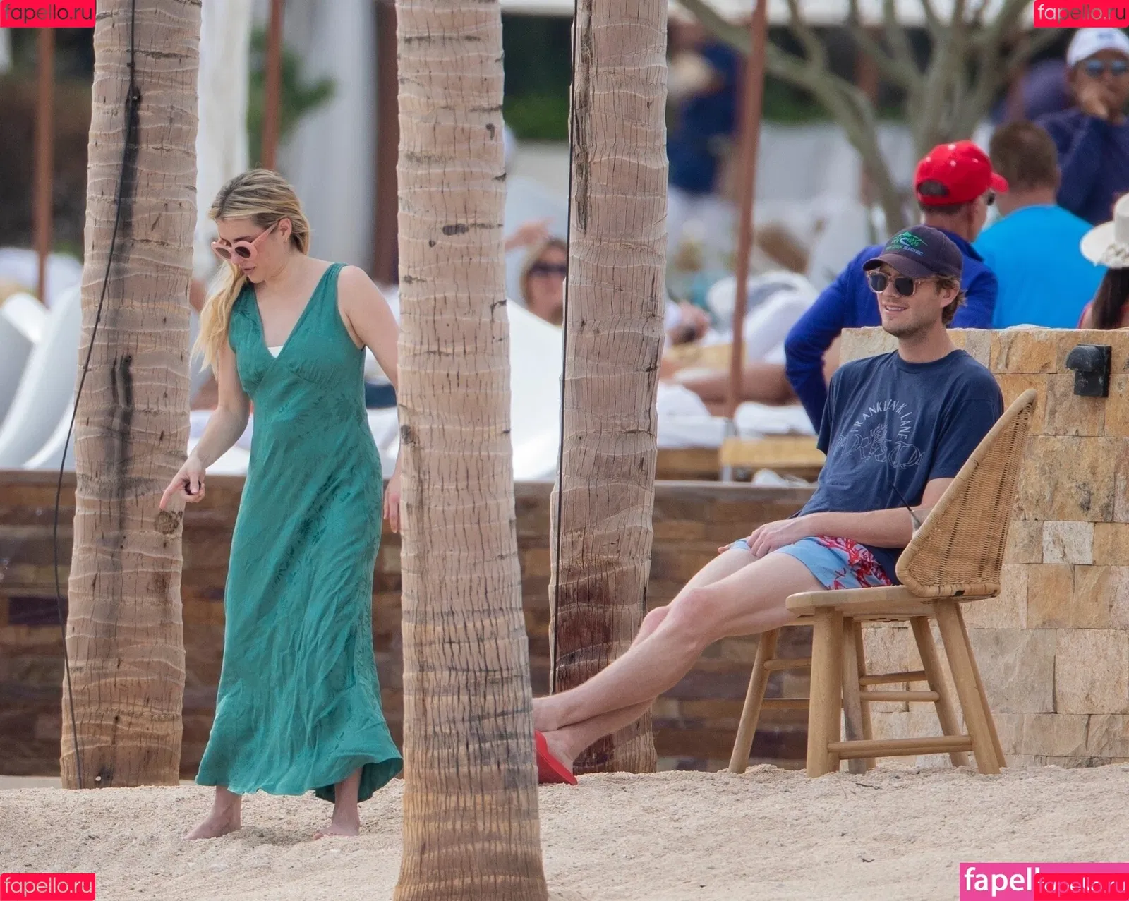 Emma Roberts / emmalee1996 / emmaroberts Onlyfans Photo Gallery 