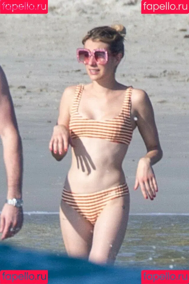Emma Roberts / emmalee1996 / emmaroberts Onlyfans Photo Gallery 