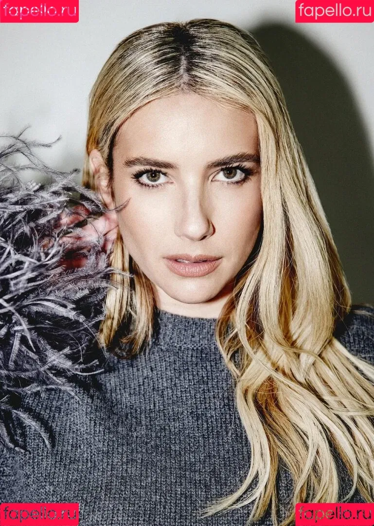Emma Roberts / emmalee1996 / emmaroberts Onlyfans Photo Gallery 