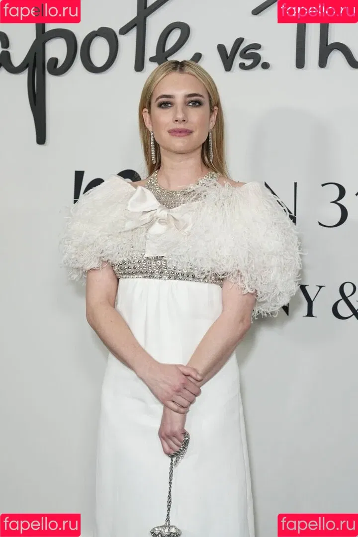 Emma Roberts / emmalee1996 / emmaroberts Onlyfans Photo Gallery 