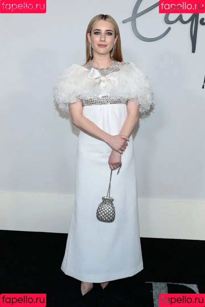 Emma Roberts / emmalee1996 / emmaroberts Onlyfans Photo Gallery 