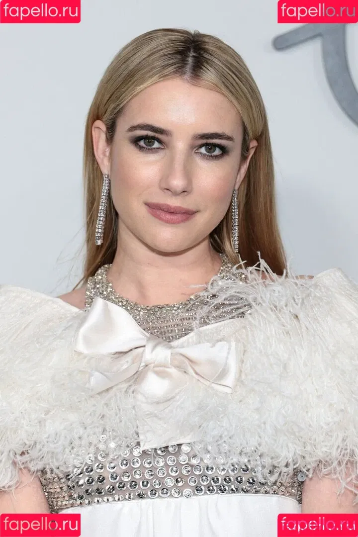 Emma Roberts / emmalee1996 / emmaroberts Onlyfans Photo Gallery 