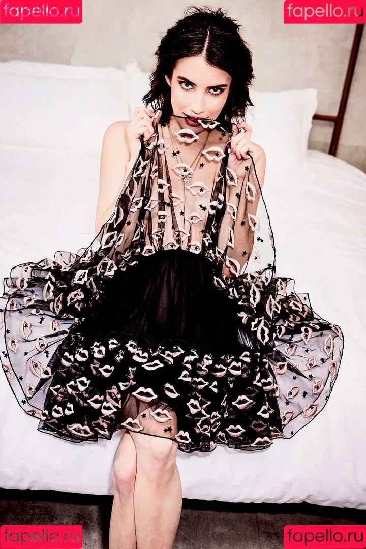 Emma Roberts / emmalee1996 / emmaroberts Onlyfans Photo Gallery 
