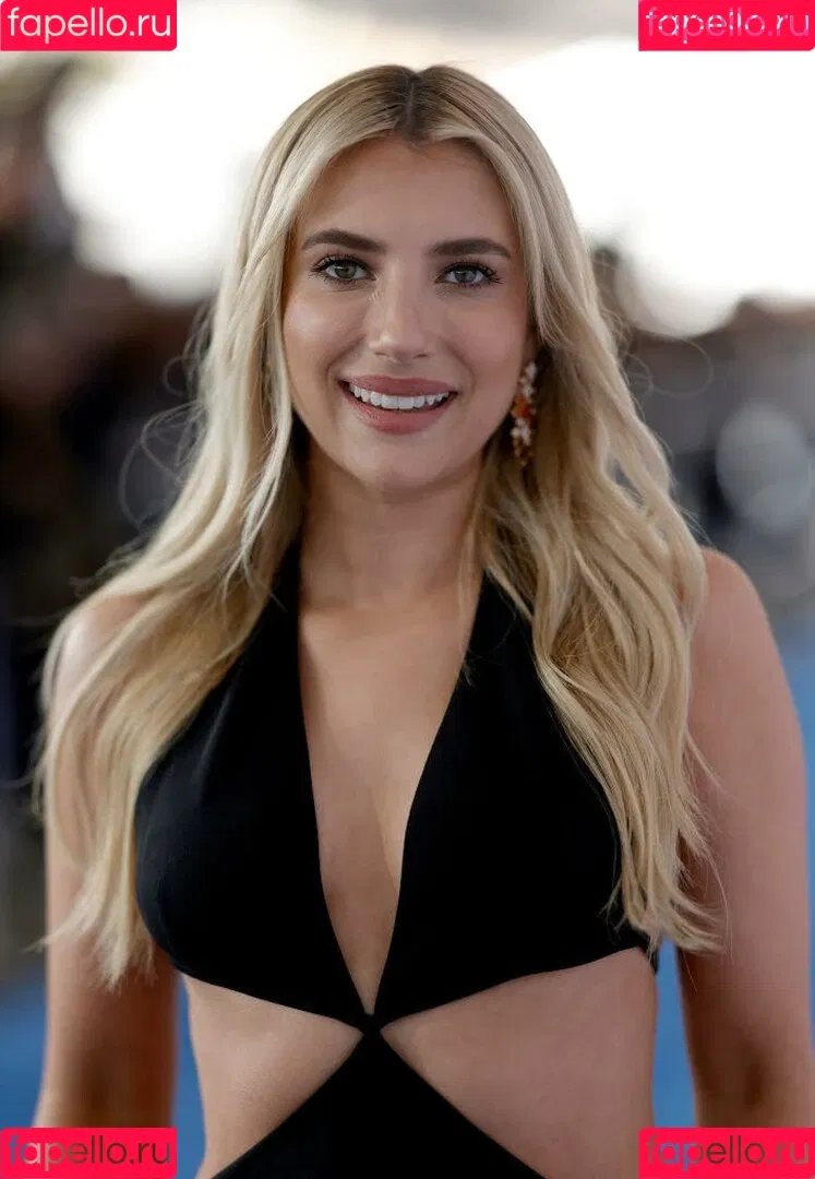 Emma Roberts / emmalee1996 / emmaroberts Onlyfans Photo Gallery 