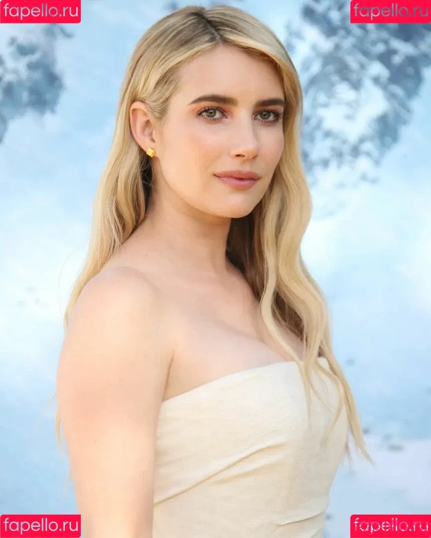 Emma Roberts / emmalee1996 / emmaroberts Onlyfans Photo Gallery 