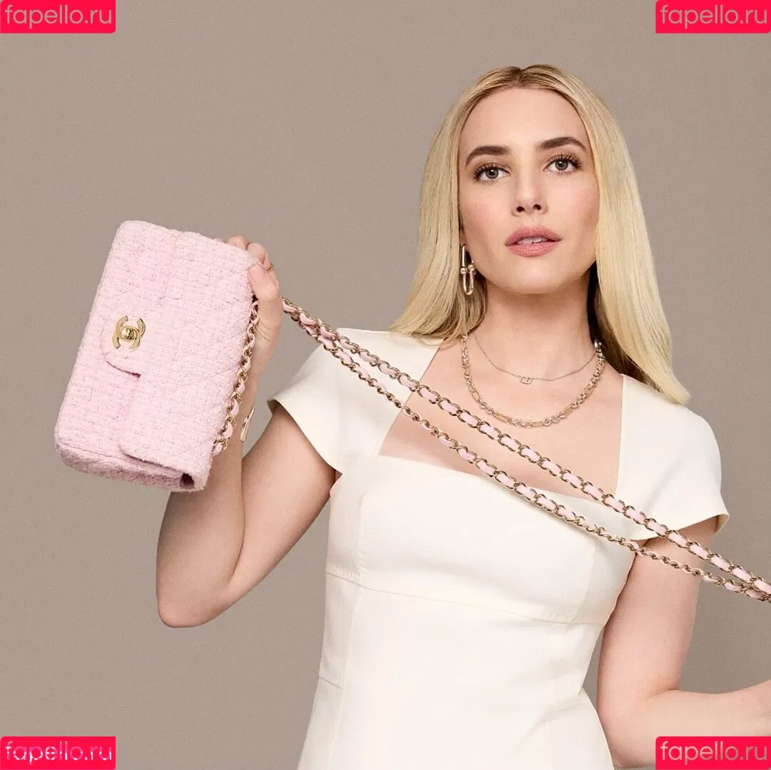 Emma Roberts / emmalee1996 / emmaroberts Onlyfans Photo Gallery 