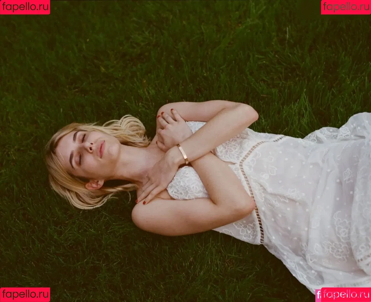 Emma Roberts / emmalee1996 / emmaroberts Onlyfans Photo Gallery 