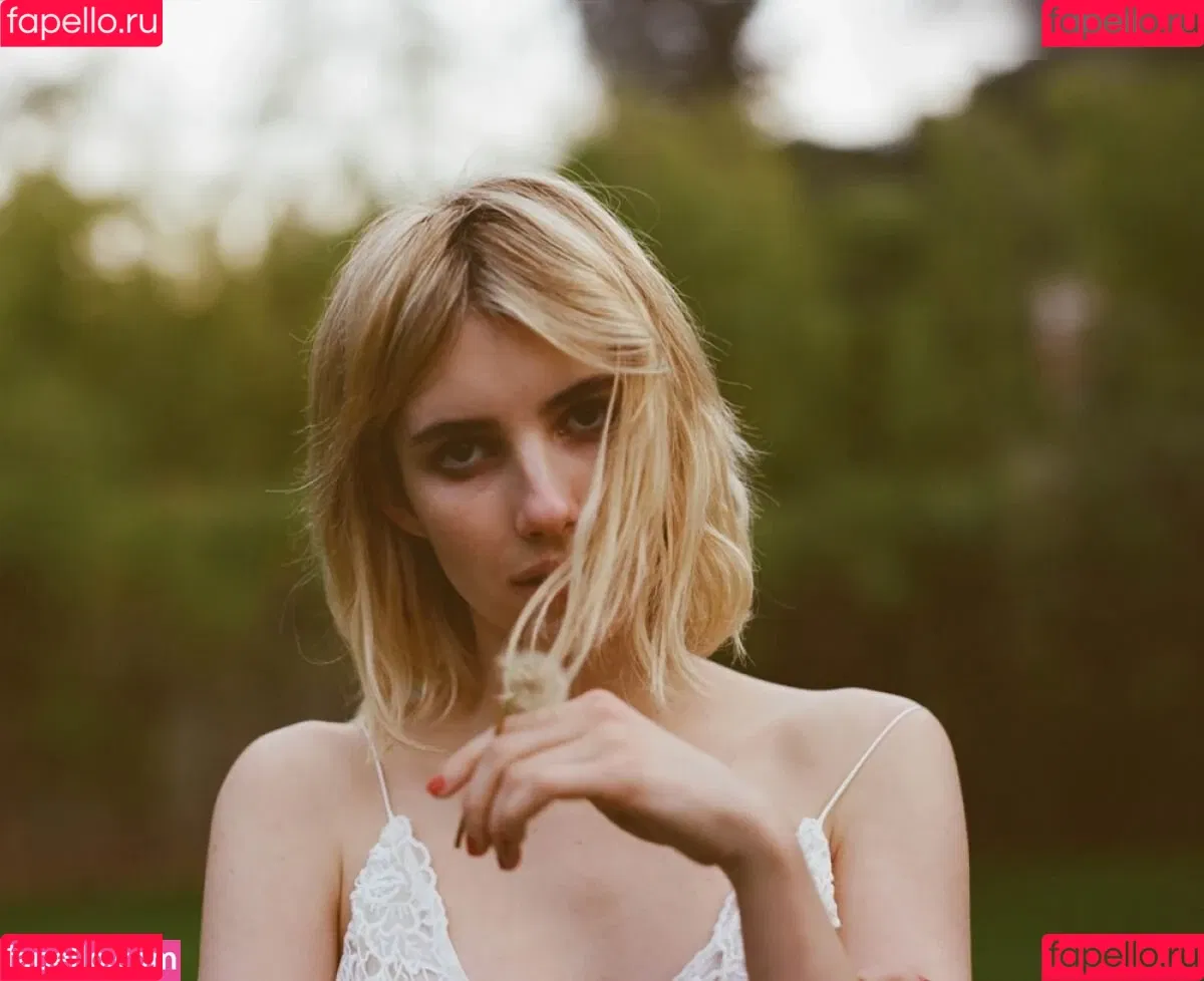 Emma Roberts / emmalee1996 / emmaroberts Onlyfans Photo Gallery 