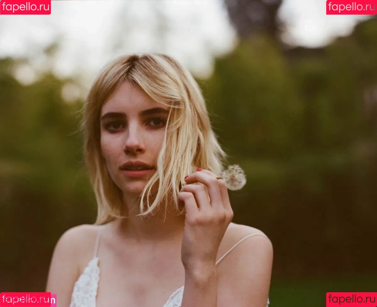Emma Roberts / emmalee1996 / emmaroberts Onlyfans Photo Gallery 
