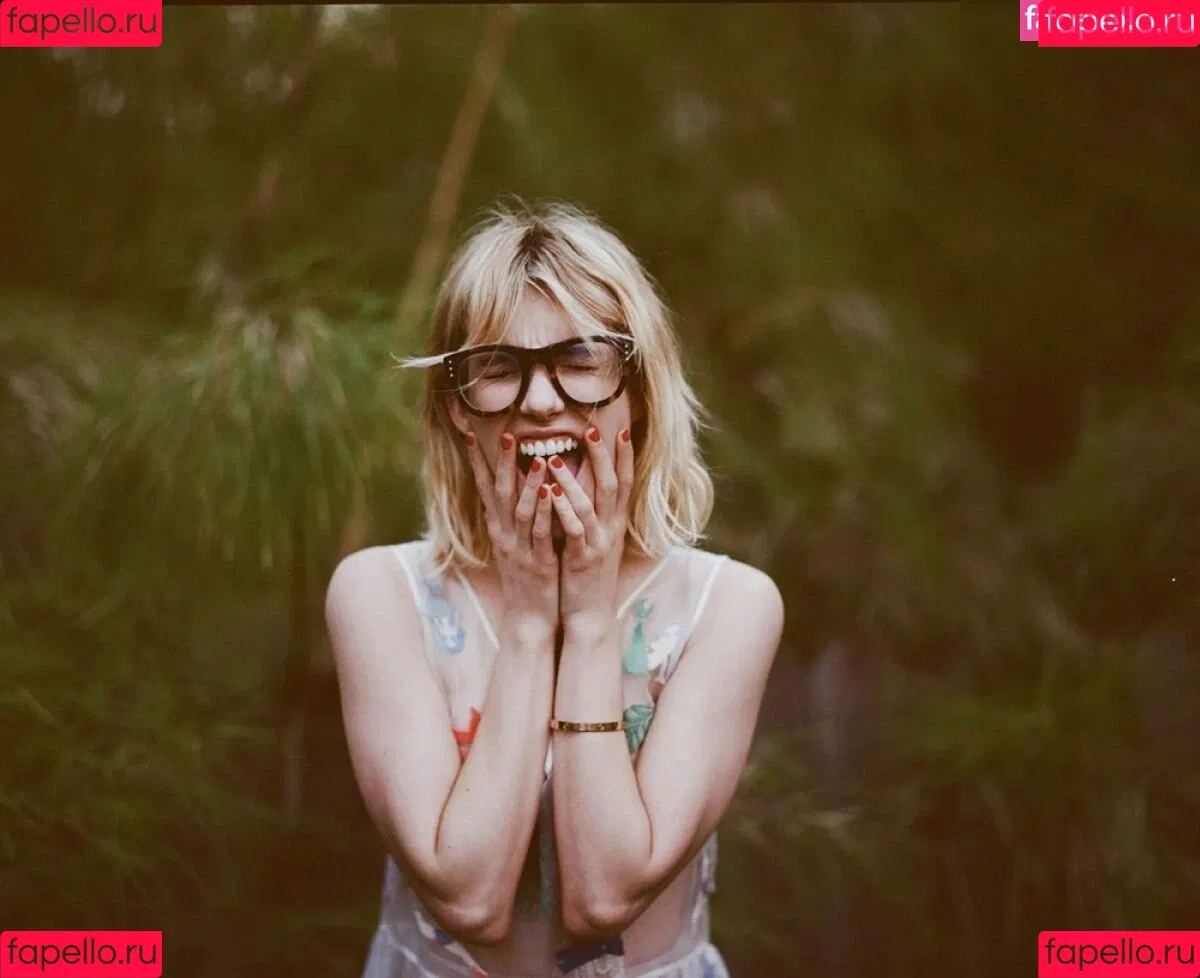 Emma Roberts / emmalee1996 / emmaroberts Onlyfans Photo Gallery 