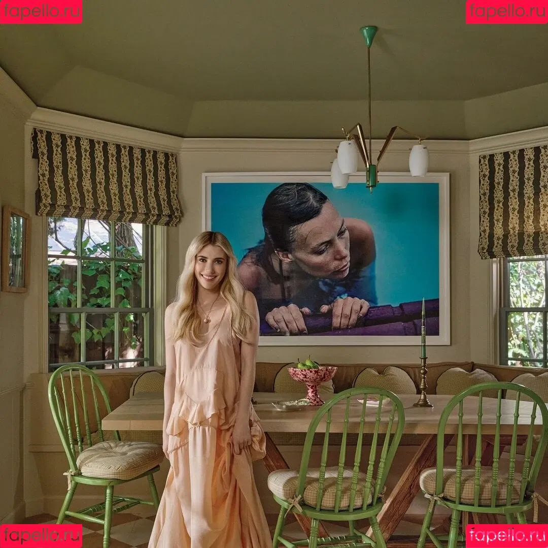 Emma Roberts / emmalee1996 / emmaroberts Onlyfans Photo Gallery 