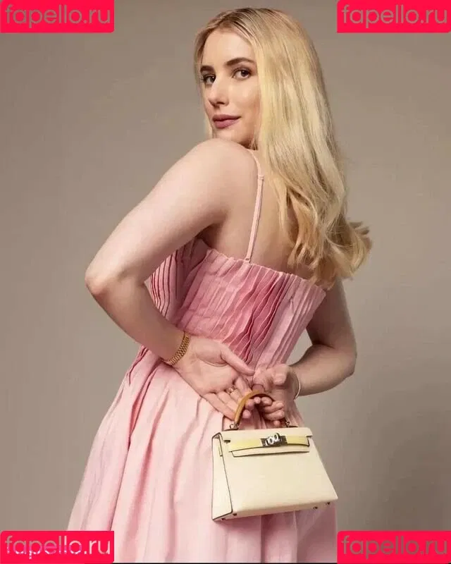 Emma Roberts / emmalee1996 / emmaroberts Onlyfans Photo Gallery 