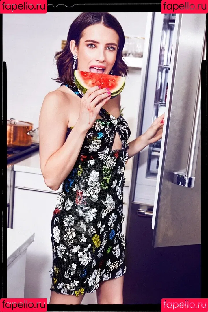 Emma Roberts / emmalee1996 / emmaroberts Onlyfans Photo Gallery 