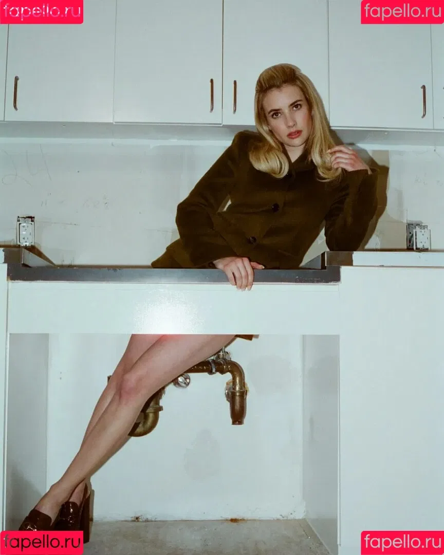 Emma Roberts / emmalee1996 / emmaroberts Onlyfans Photo Gallery 