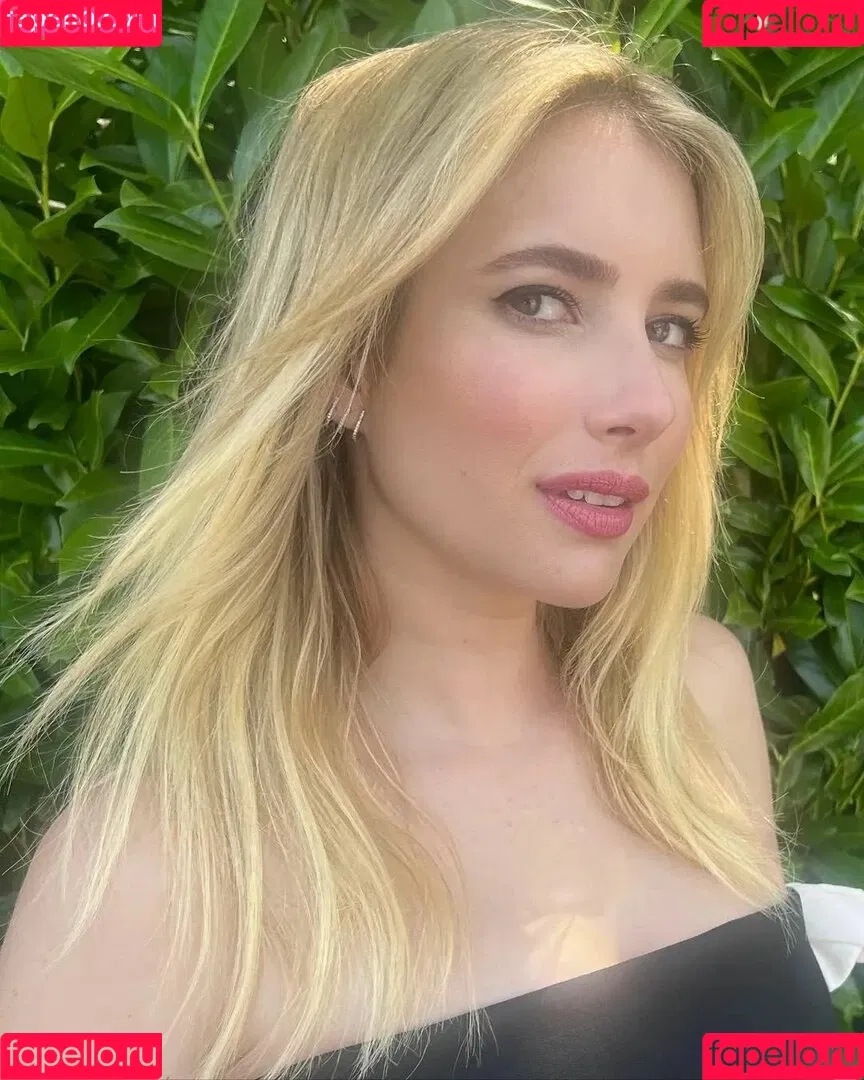 Emma Roberts / emmalee1996 / emmaroberts Onlyfans Photo Gallery 