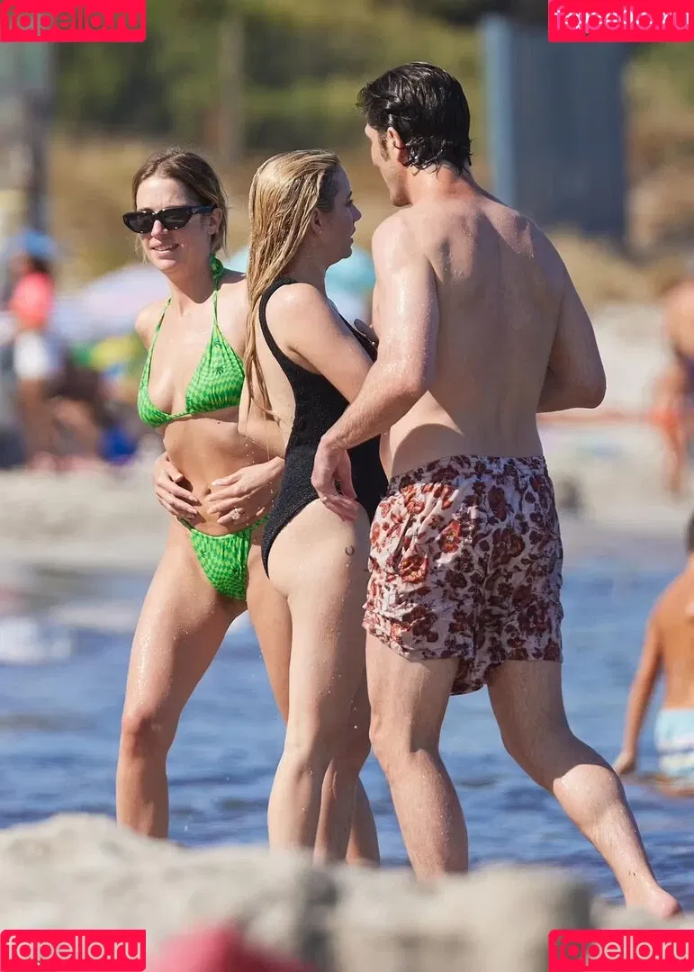 Emma Roberts / emmalee1996 / emmaroberts Onlyfans Photo Gallery 