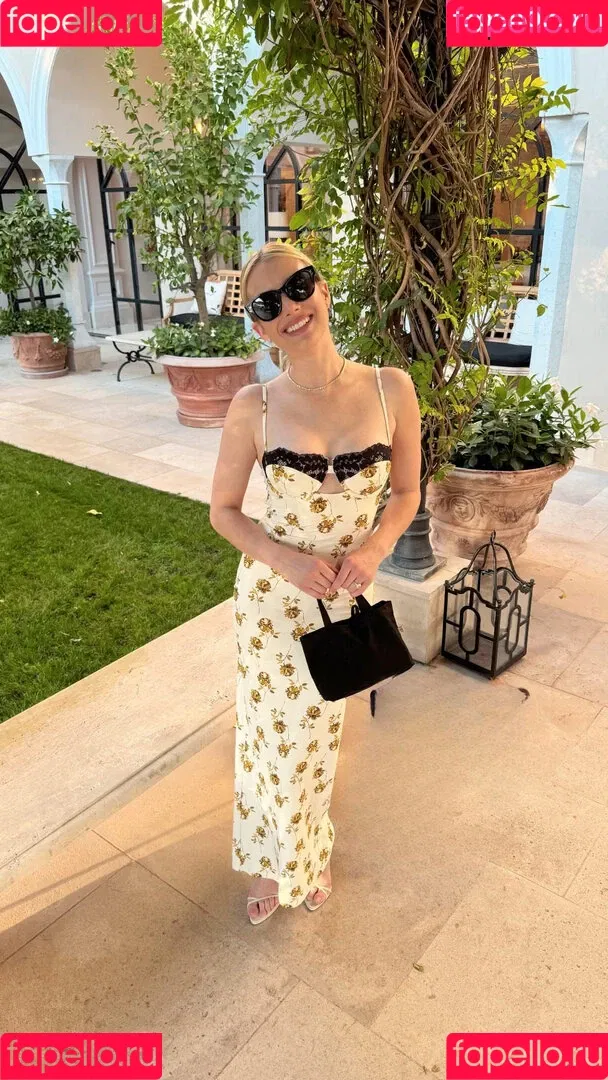 Emma Roberts / emmalee1996 / emmaroberts Onlyfans Photo Gallery 