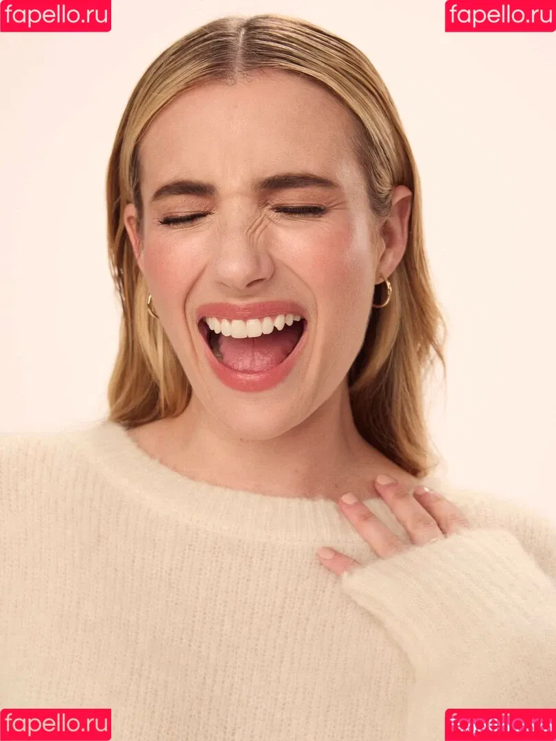 Emma Roberts / emmalee1996 / emmaroberts Onlyfans Photo Gallery 