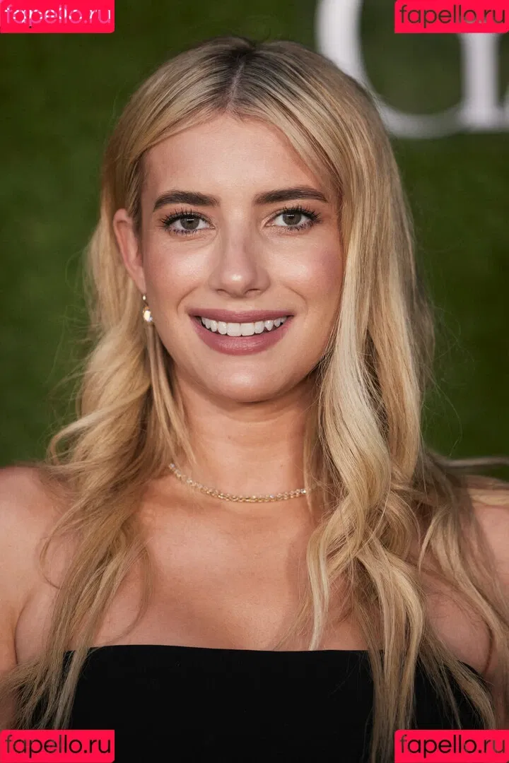 Emma Roberts / emmalee1996 / emmaroberts Onlyfans Photo Gallery 