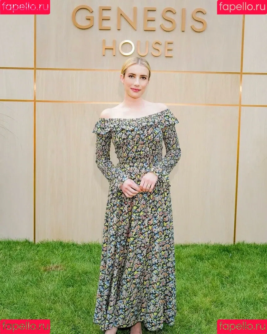 Emma Roberts / emmalee1996 / emmaroberts Onlyfans Photo Gallery 