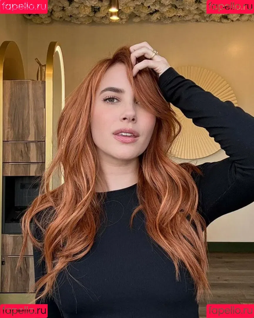 Emma Roberts / emmalee1996 / emmaroberts Onlyfans Photo Gallery 