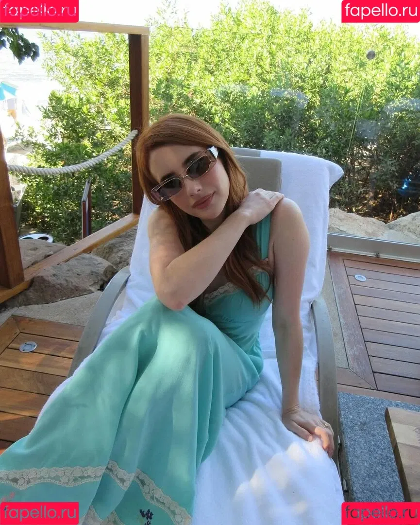 Emma Roberts / emmalee1996 / emmaroberts Onlyfans Photo Gallery 