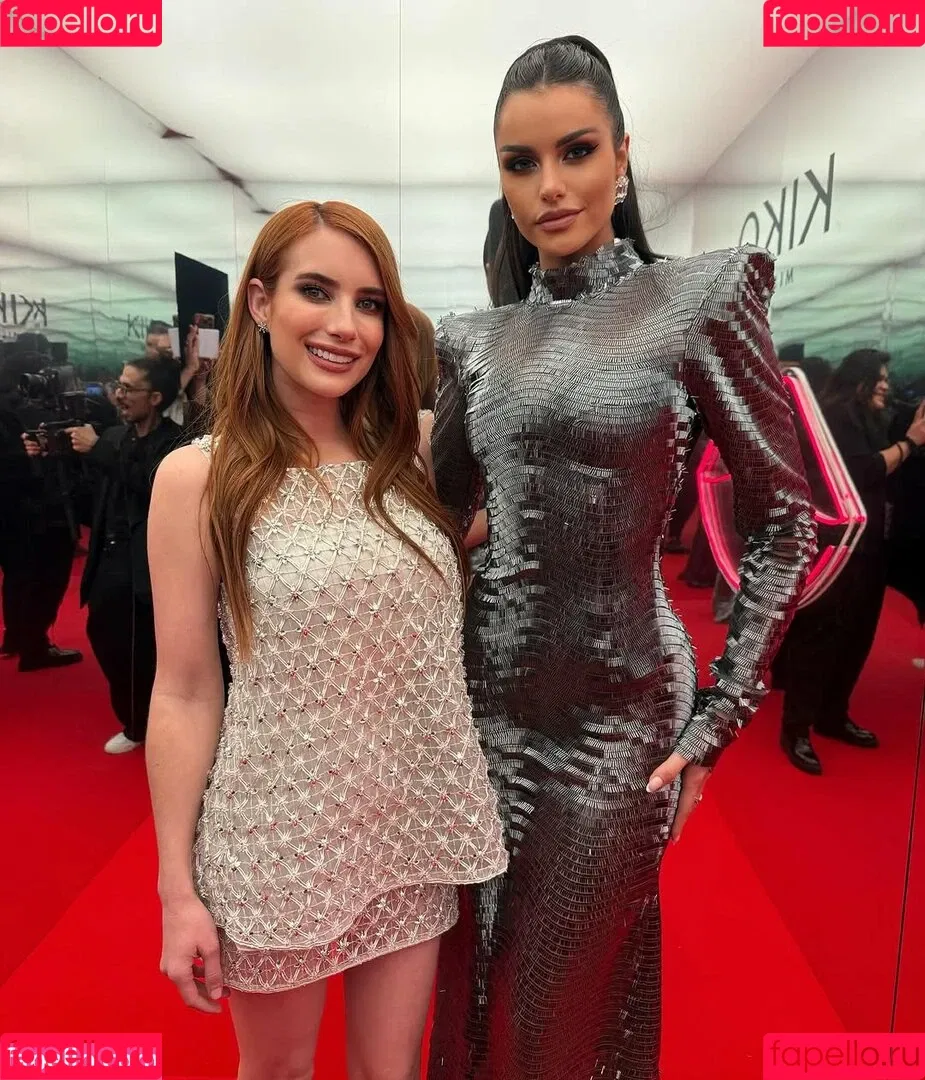 Emma Roberts / emmalee1996 / emmaroberts Onlyfans Photo Gallery 
