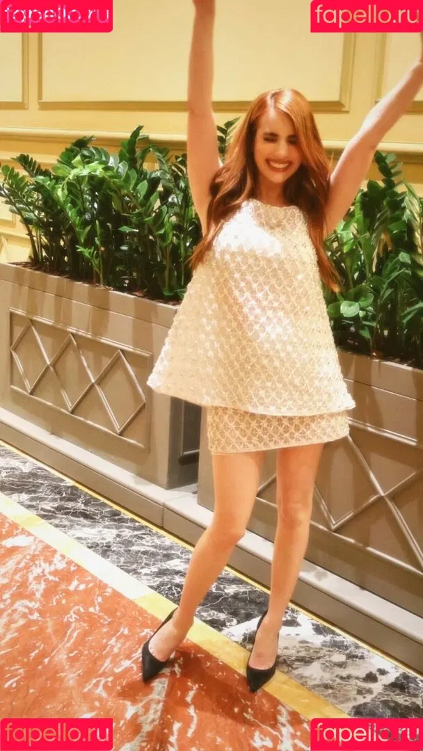 Emma Roberts / emmalee1996 / emmaroberts Onlyfans Photo Gallery 