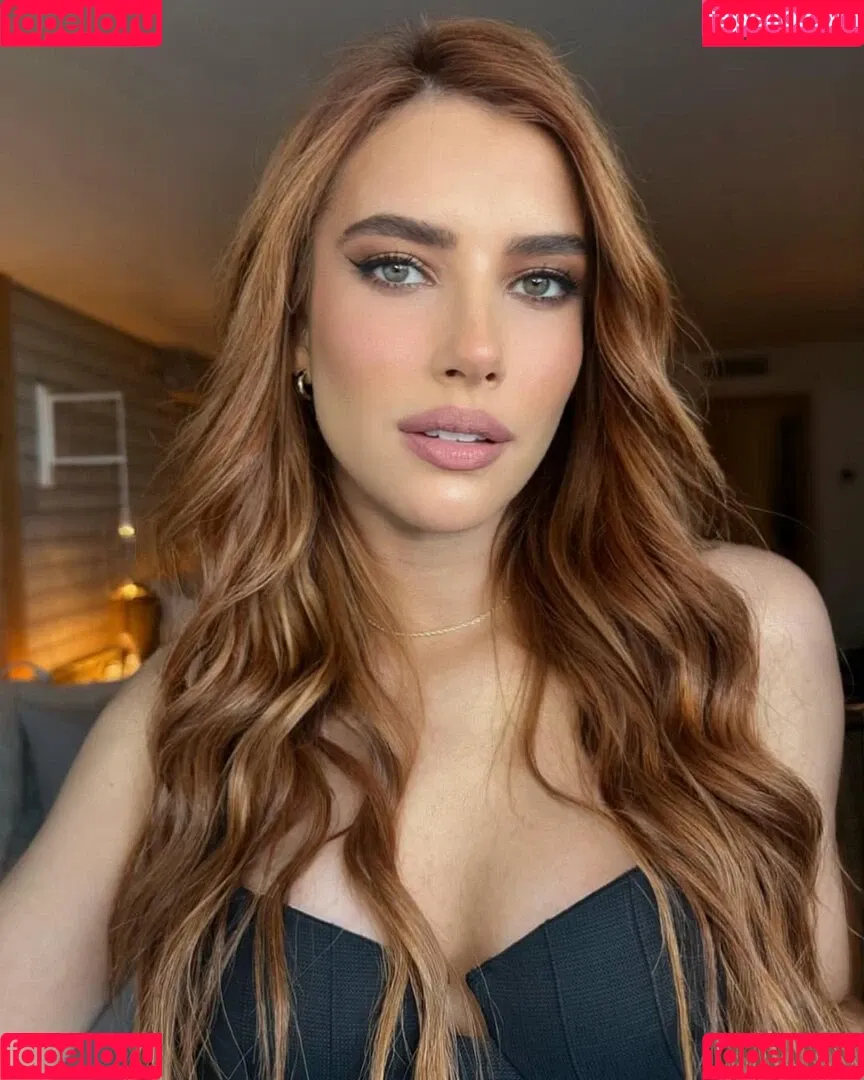 Emma Roberts / emmalee1996 / emmaroberts Onlyfans Photo Gallery 