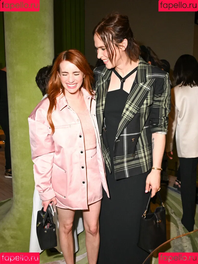 Emma Roberts / emmalee1996 / emmaroberts Onlyfans Photo Gallery 