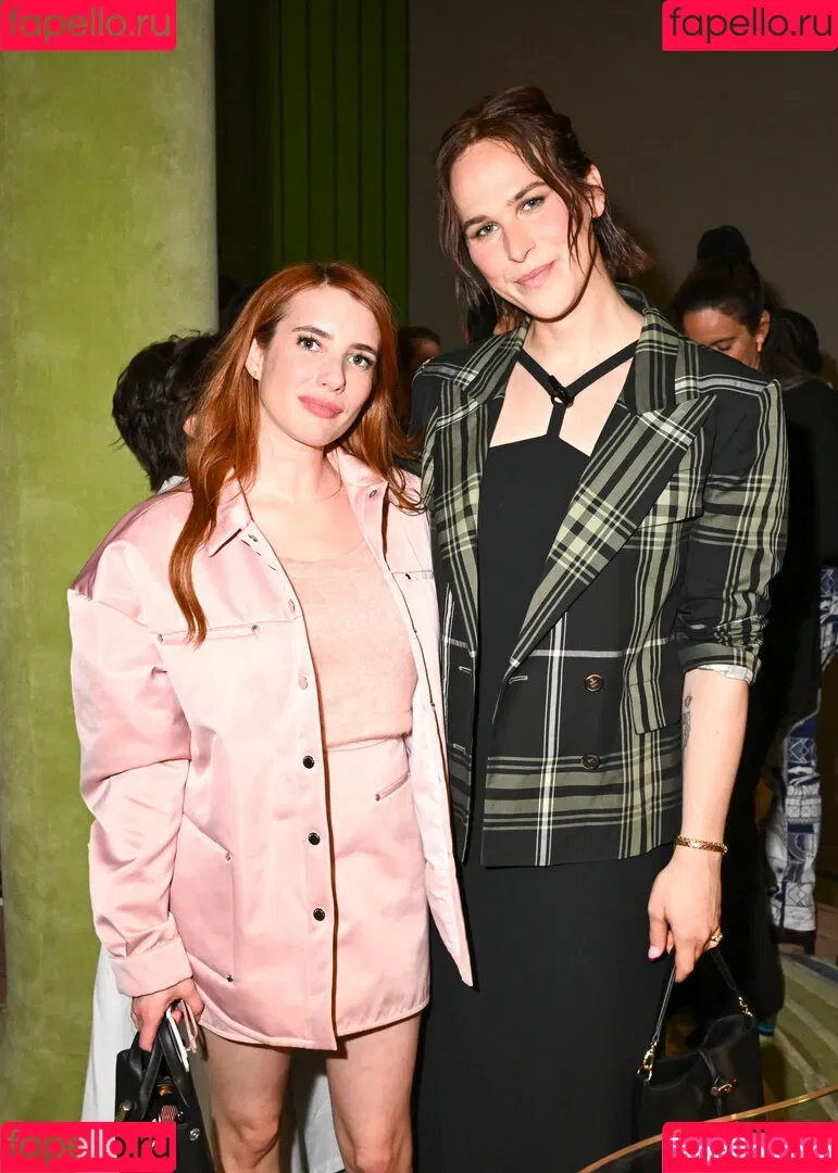 Emma Roberts / emmalee1996 / emmaroberts Onlyfans Photo Gallery 