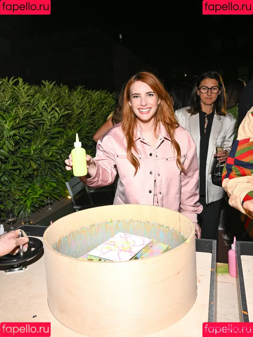 Emma Roberts / emmalee1996 / emmaroberts Onlyfans Photo Gallery 