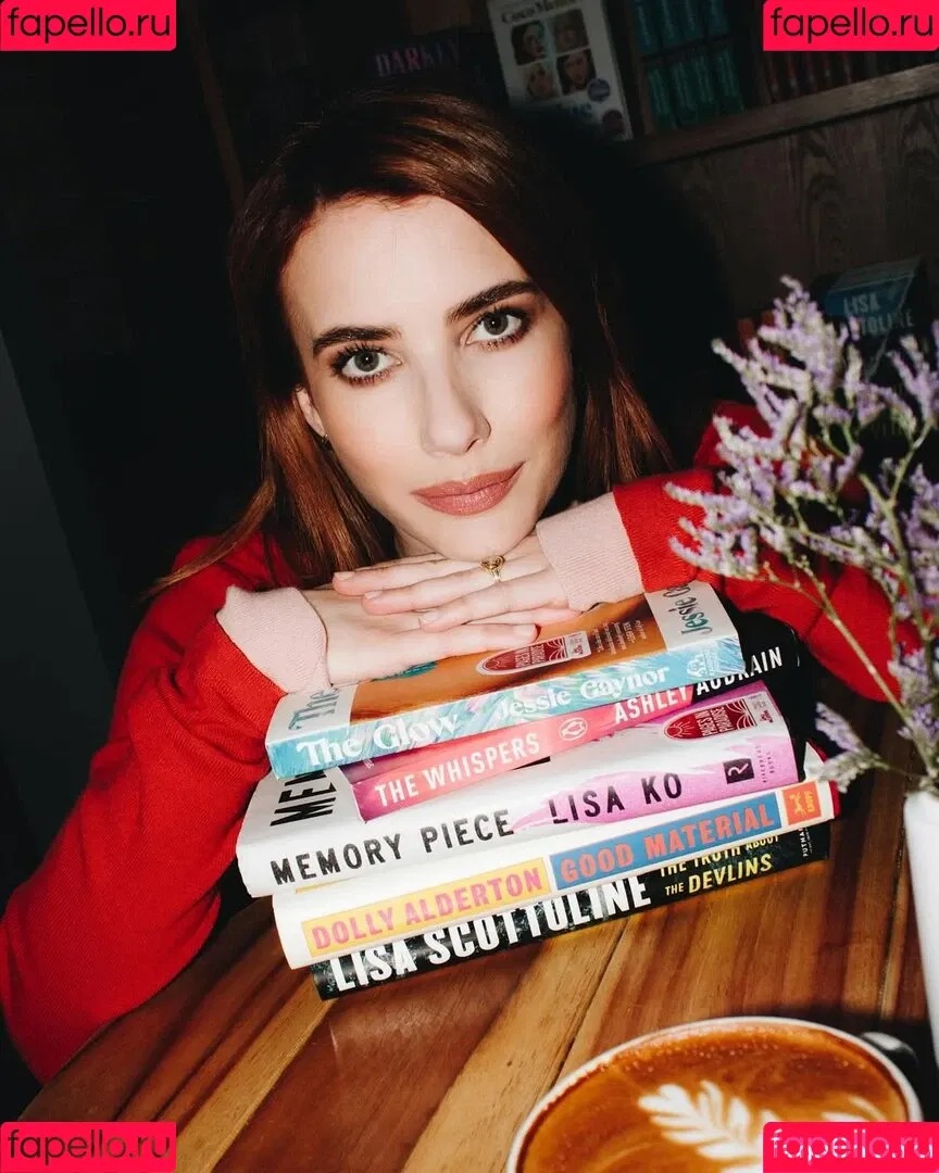 Emma Roberts / emmalee1996 / emmaroberts Onlyfans Photo Gallery 
