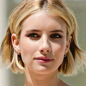 Emma Roberts / emmalee1996 / emmaroberts Onlyfans Photo Gallery 