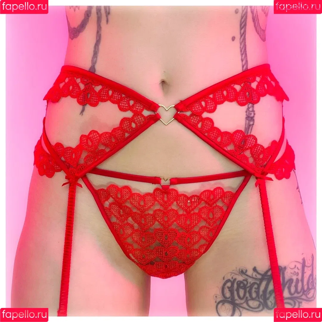 CBG19 / Comic Book Girl 19 / DanikaXIX Onlyfans Photo Gallery 