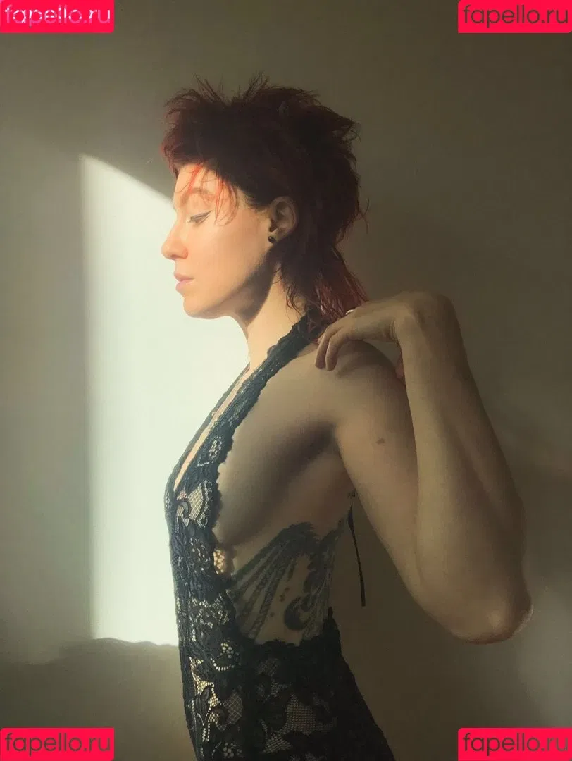 CBG19 / Comic Book Girl 19 / DanikaXIX Onlyfans Photo Gallery 