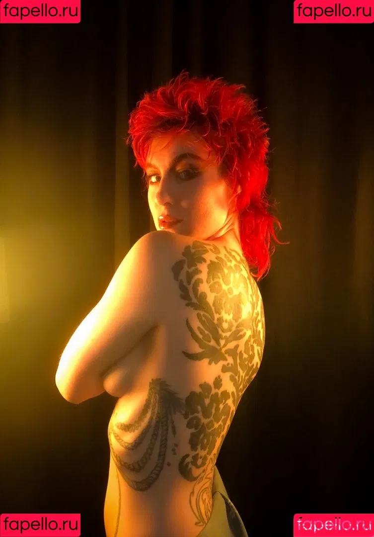 CBG19 / Comic Book Girl 19 / DanikaXIX Onlyfans Photo Gallery 
