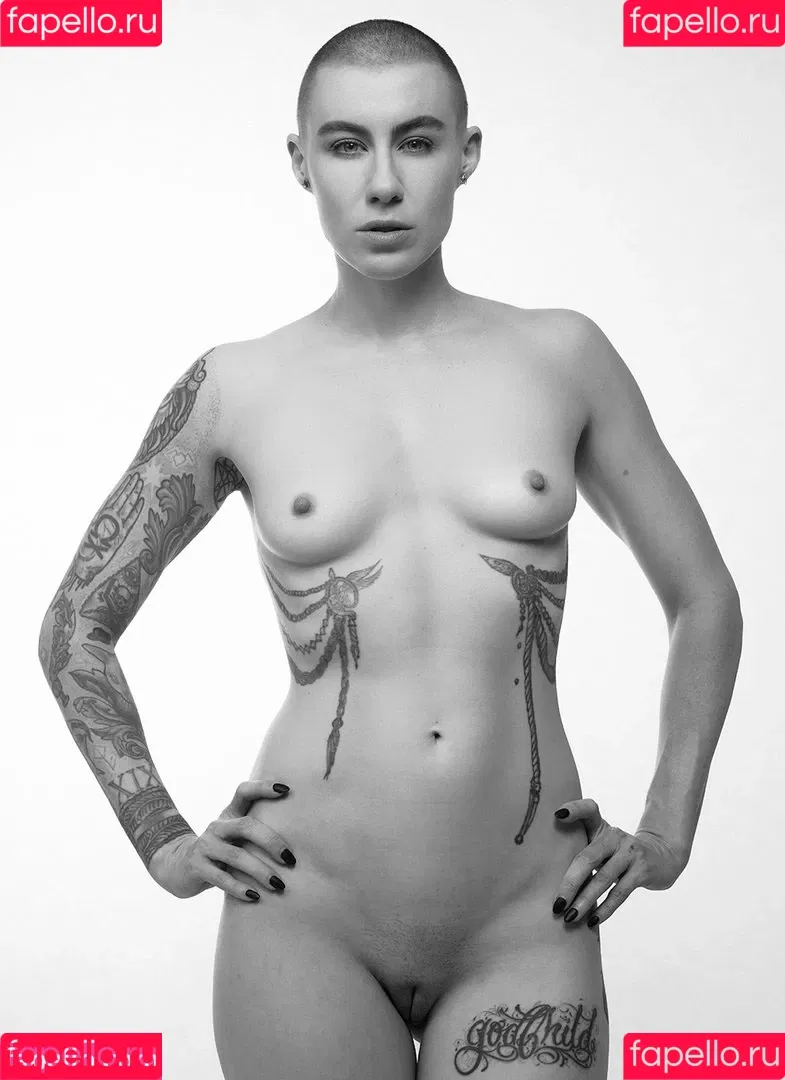 CBG19 / Comic Book Girl 19 / DanikaXIX Onlyfans Photo Gallery 