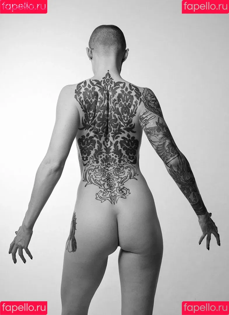 CBG19 / Comic Book Girl 19 / DanikaXIX Onlyfans Photo Gallery 