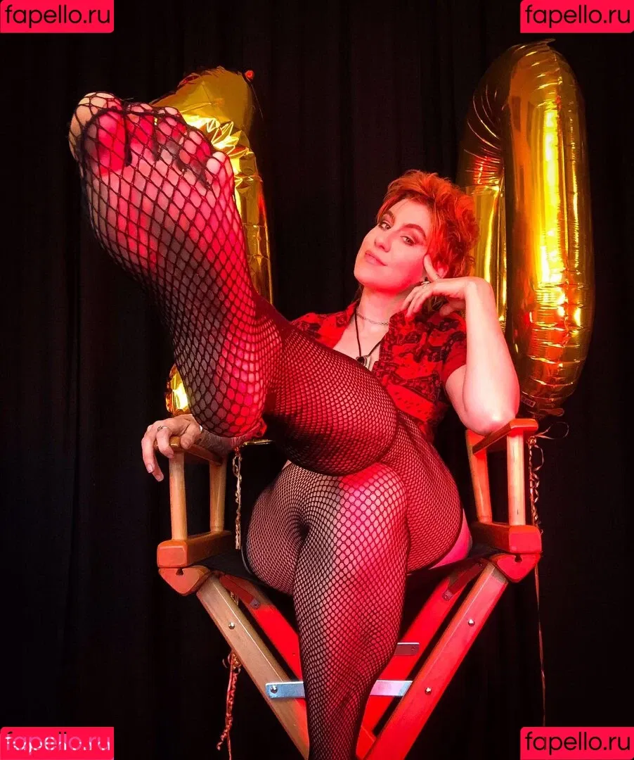 CBG19 / Comic Book Girl 19 / DanikaXIX Onlyfans Photo Gallery 