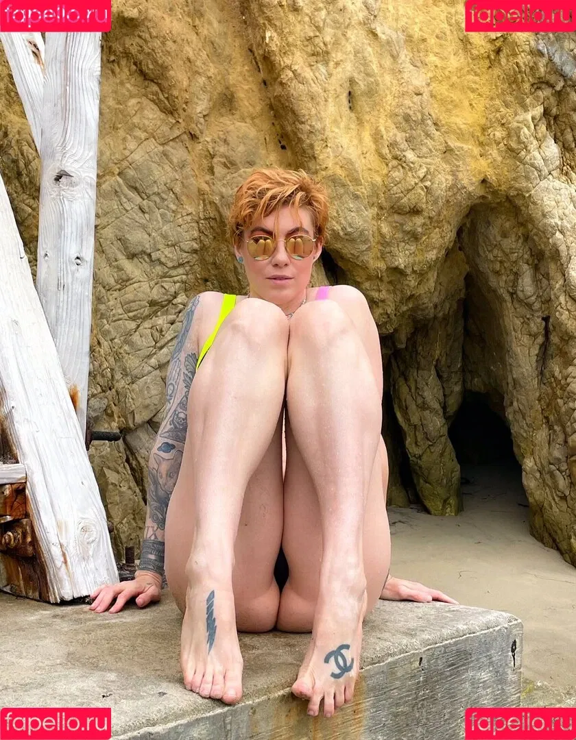 CBG19 / Comic Book Girl 19 / DanikaXIX Onlyfans Photo Gallery 