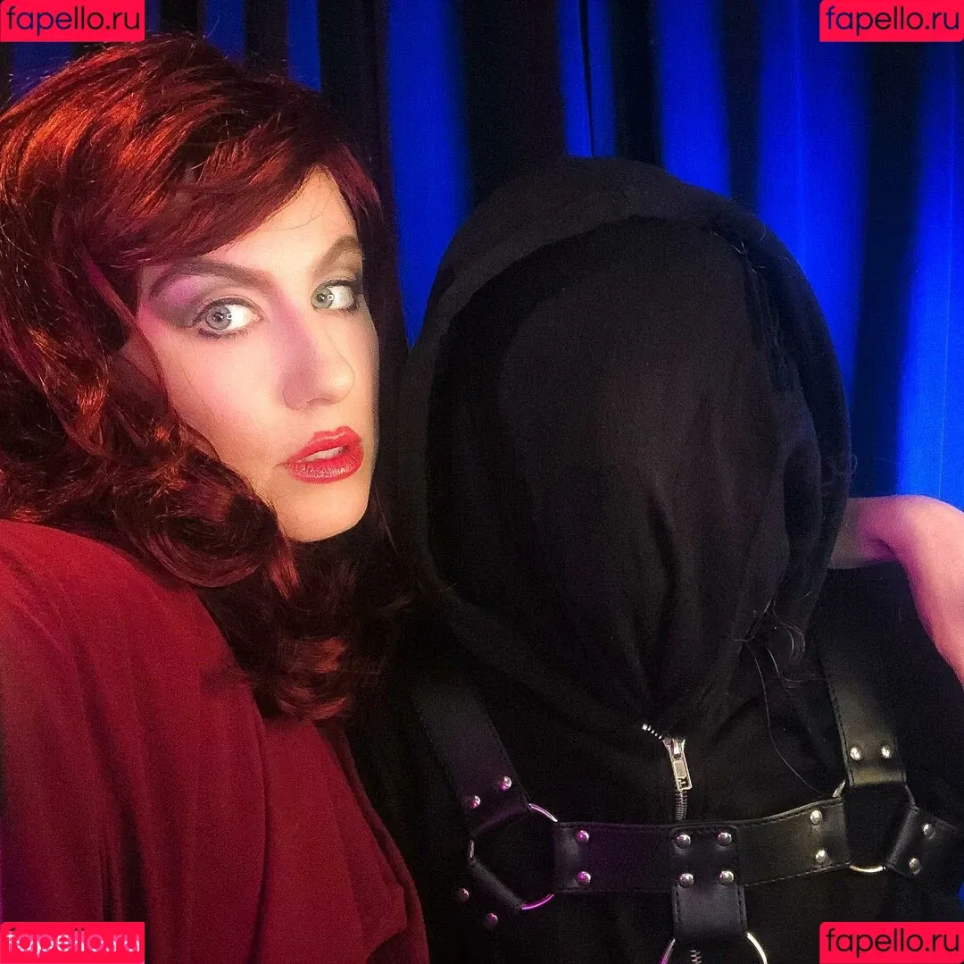 CBG19 / Comic Book Girl 19 / DanikaXIX Onlyfans Photo Gallery 