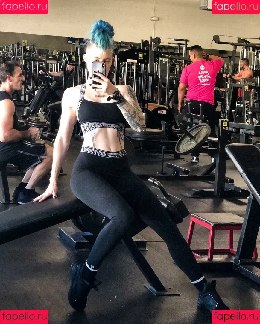 CBG19 / Comic Book Girl 19 / DanikaXIX Onlyfans Photo Gallery 