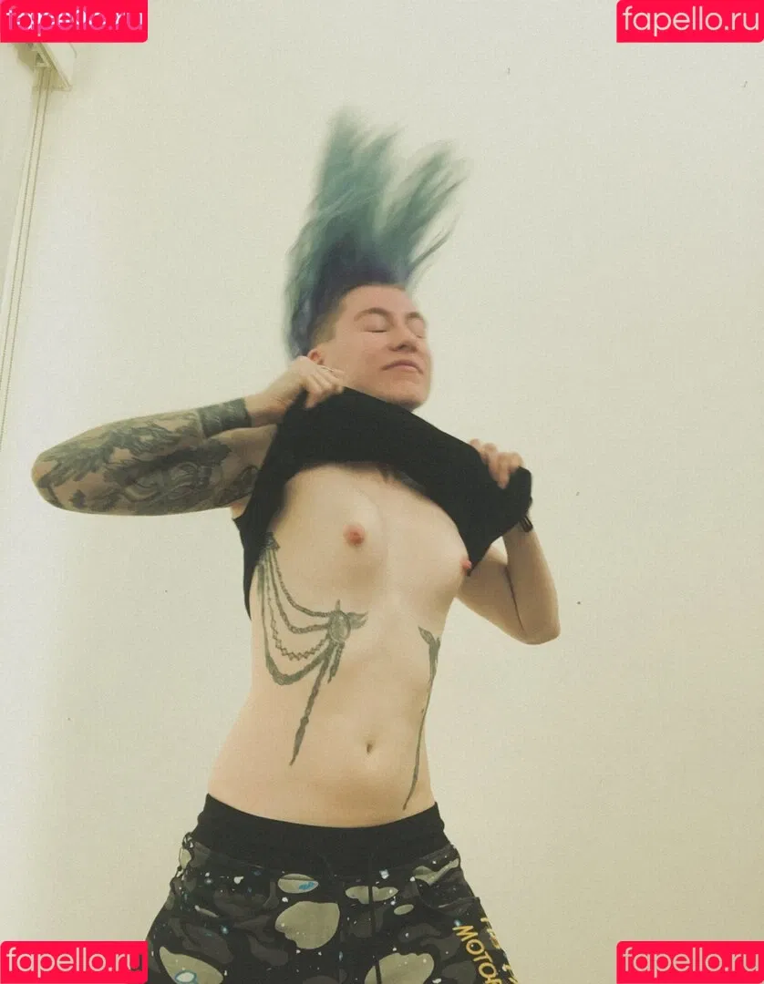 CBG19 / Comic Book Girl 19 / DanikaXIX Onlyfans Photo Gallery 
