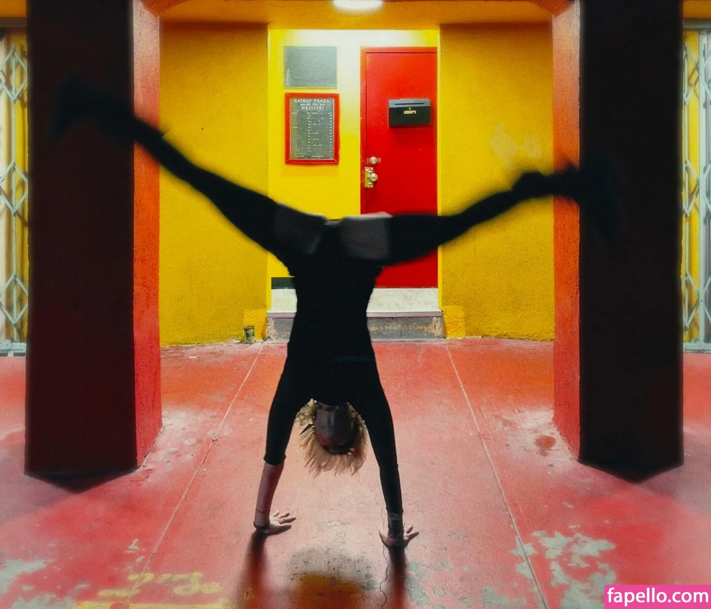 CBG19 / Comic Book Girl 19 / DanikaXIX Onlyfans Photo Gallery 